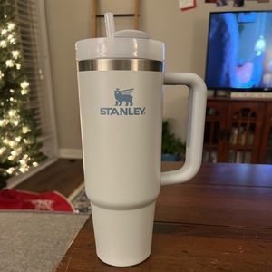Stanley Quencher H2.0 Tumbler 30oz